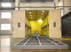 Container sandblasting room